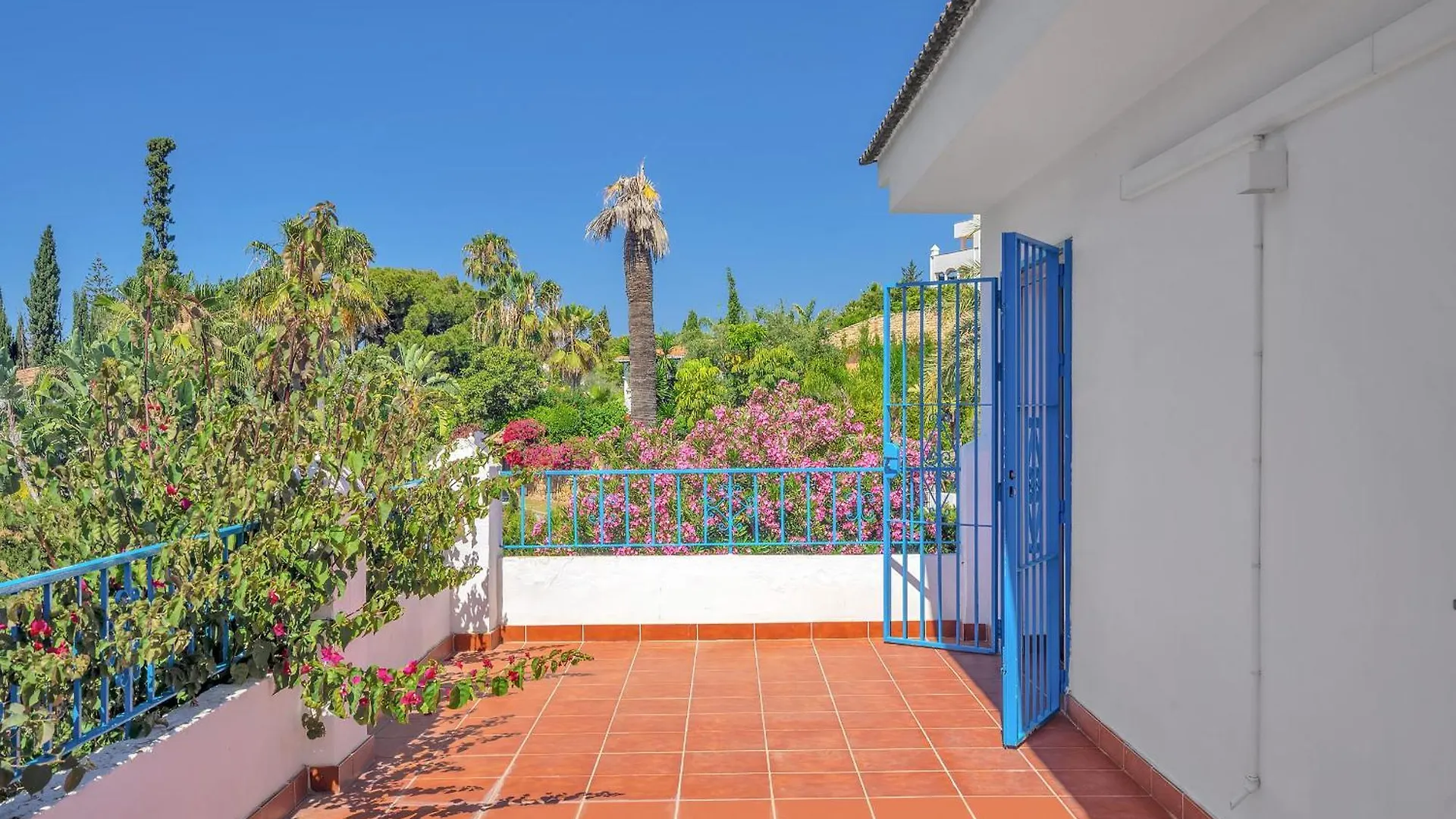 Villa Elena - Casablanca Marbella Spain